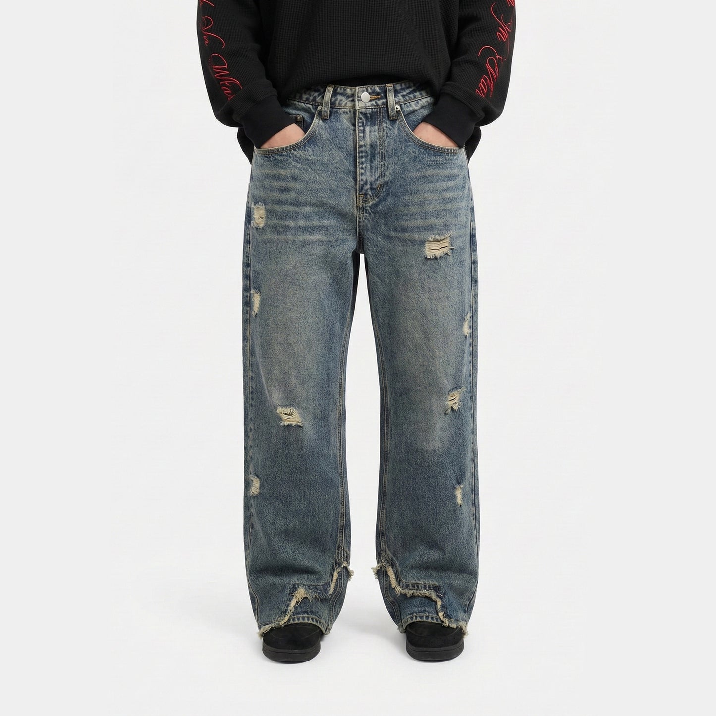 DISTRESSED ROCKSTAR DENIM