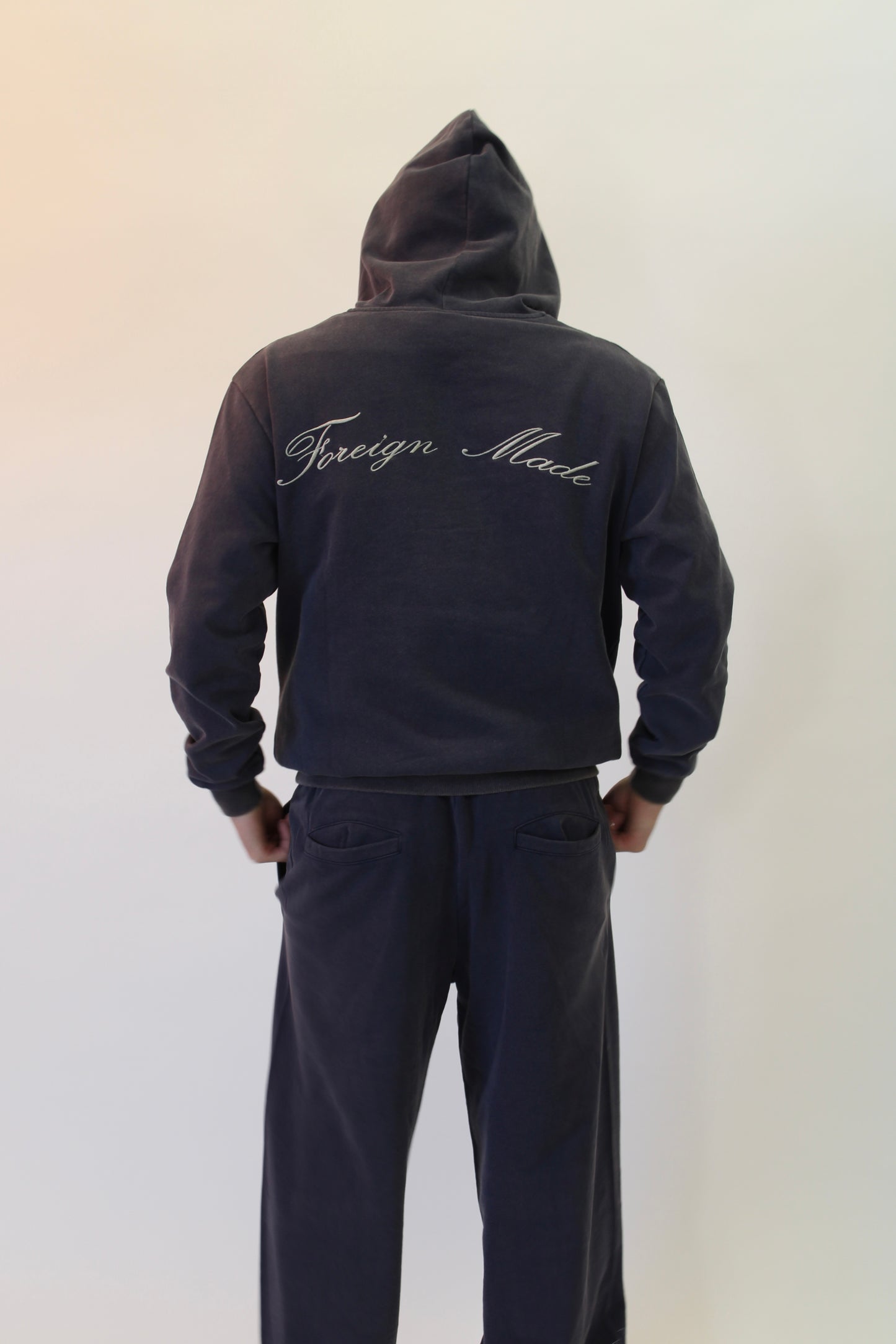 NAVY WASHED HOODIE